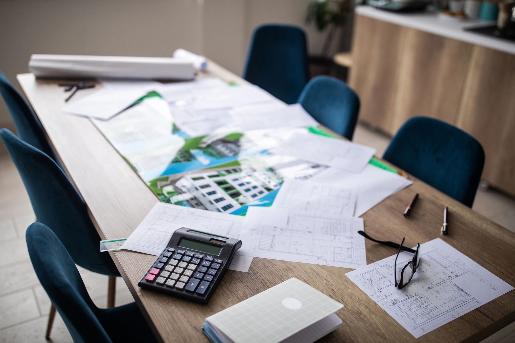 cost estimating services professional workspace